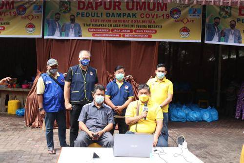 Bobby Nasution Apresiasi Dapur Umum PPKM Darurat di Komplek Asia Mega Mas Medan