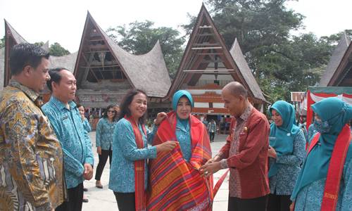 Tri Tito Karnavian Ajak Masyarakat Sumut Terapkan Pola Hidup Sehat