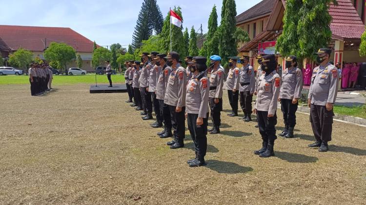 188 Personel Polrestabes Medan Mendapat Kenaikan Pangkat di HUT Bhayangkara