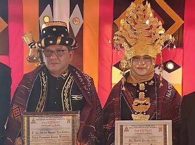 Ivan Batubara Dianugerahi Gelar Patuan Parimpunan Gomgom Mandailing