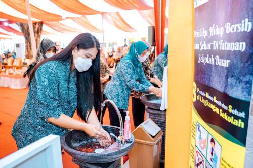 Peringatan Hari Cuci Tangan Sedunia, Ketua TP PKK: Ajarkan Anak Cuci Tangan Pakai Sabun Suatu Keharusan