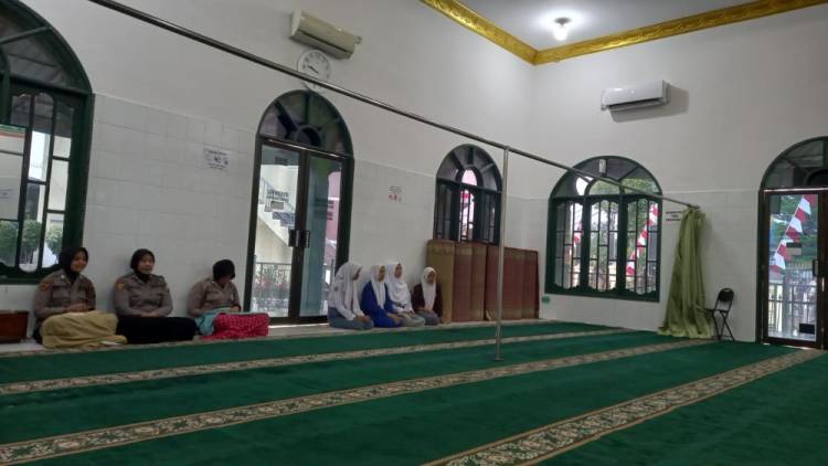 Polrestabes Medan Kembali Gelar Binrohtal kepada Personel