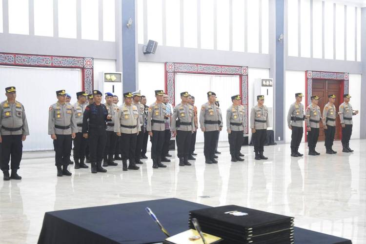 Kapolrestabes Medan Hadiri Sertijab Kapolres dan PJU Jajaran Polda Sumut