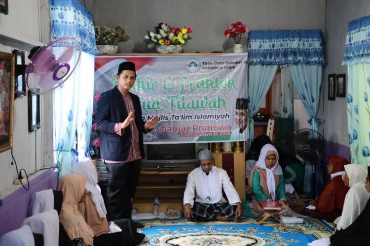 Tuan Guru Ganjar Edukasi Masyarakat di Tebing Tinggi Seputar Sujud Tilawah
