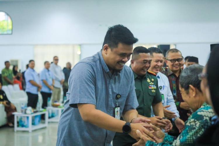 Peringatan HLUN ke-28, Bobby Nasution Berharap LLI Kota Medan Dapat Pastikan Kesehatan dan Produktifitas Lansia Terpenuhi