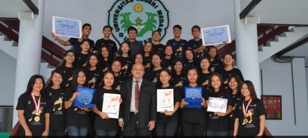 Paduan Suara Unimed Raih 2 Emas di 1st NSICC International 2016