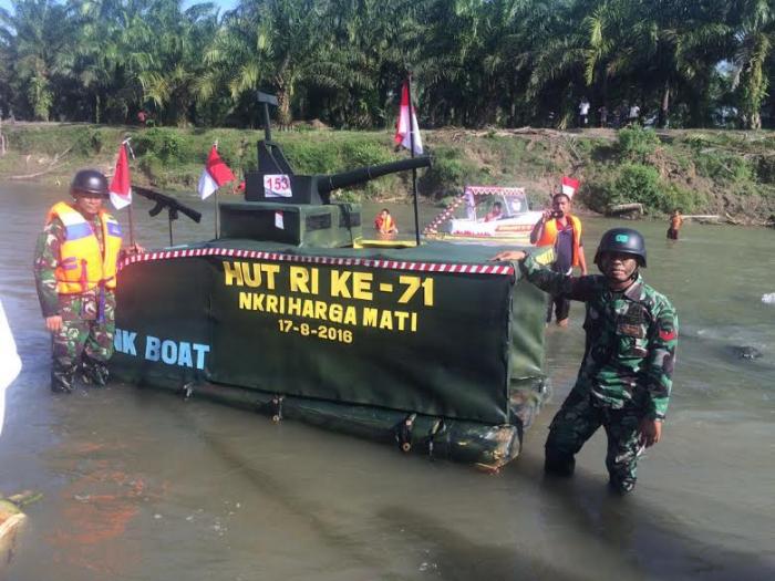 Rayakan HUT RI ke-71 Kodim 0203/Langkat Gelar Lomba Perahu Hias