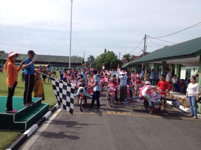 Serunya Lomba Sepeda Hias yang Digelar Yon Arhanudse 11/BS