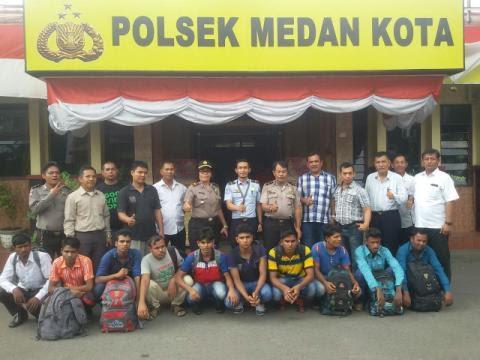 Polsek Medan Kota Amankan 10 WNA Asal Bangladesh di Hotel Amanah
