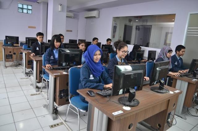 Masa Depan Terjamin Setelah Kuliah, Kampus Ini jadi Pembicaraan di Twitter