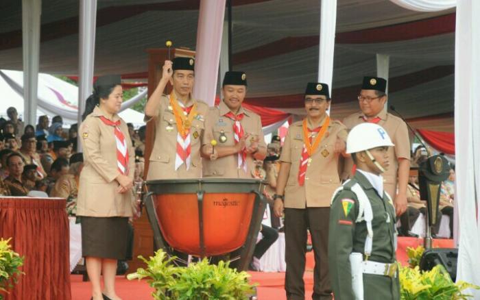 Presiden Jokowi: Jadilah Anak Muda Yang Produktif Tapi Sopan