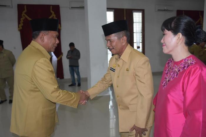Bupati Deli Serdang Lantik Kepala Kesbangpol dan Bappeda