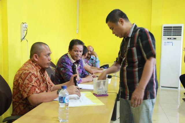 Pedagang Korban Kebakaran Pasar Tavip Ikuti Pengundian Kios