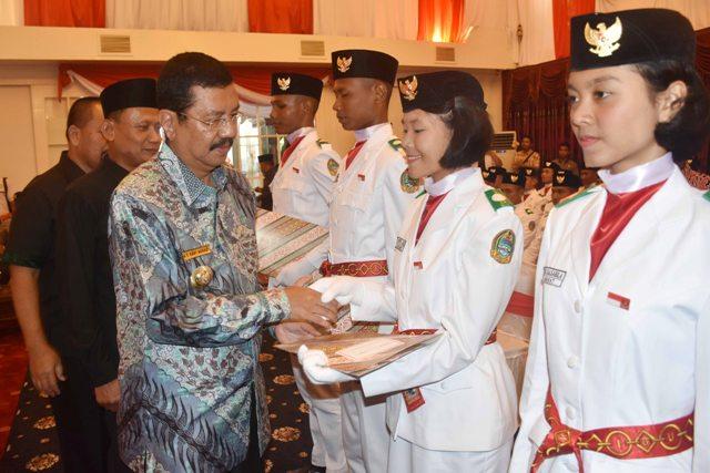 Sebelum Pulang ke Daerah, Inilah Pesan Gubsu Terhadap Paskibraka Sumut 2017 Usai Bertugas