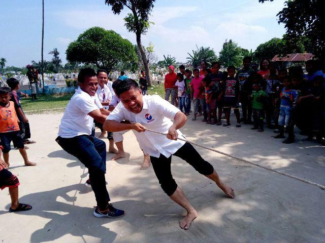 Dekatkan Diri ke Warga, Balon Bupati Deli Sofyan Nasution Ikuti Perlombaan Perayaan HUT RI