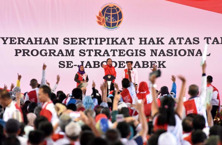Paling Banyak Sengketa, Presiden Jokowi Pantau dan Awasi Sertifikasi Tanah di DKI Jakarta