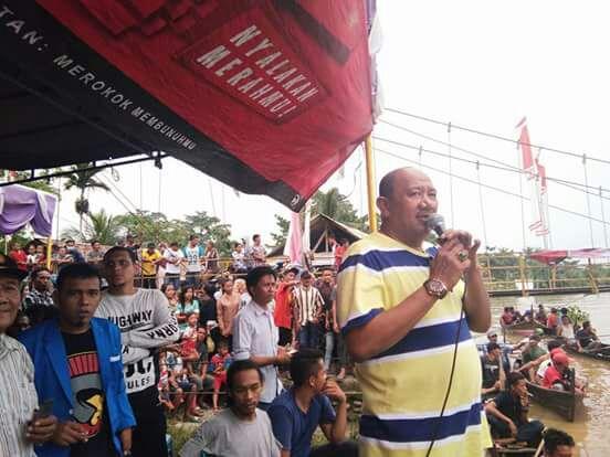 Hadiri Lomba Sampan di Tanjung Pura, Ondim Dapat Dukungan sebagai Calon Bupati Langkat