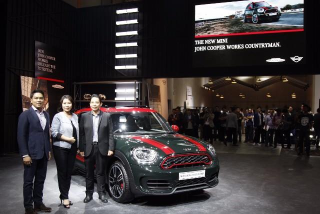 New MINI John Cooper Works Countryman Hadir di GIIAS 2017