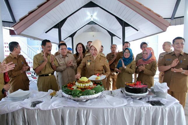 Wagub Sumut Mendapat Kejutan Ultah ke-61 dari ASN Pemprov Sumut