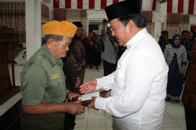 Bupati Labuhanbatu Ramah Tamah dengan Para Pejuang Kemerdekaan