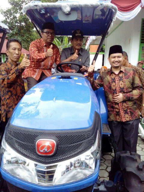 Bantuan Alsintan, Bukti Negara Hadir di Tengah Petani