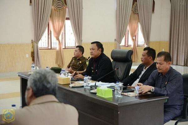 Serius Tangani Penyakit Masyarakat, Pemkab Pakpak Bharat Bongkar Warung Reman-remang di Dusun Buluh Didi