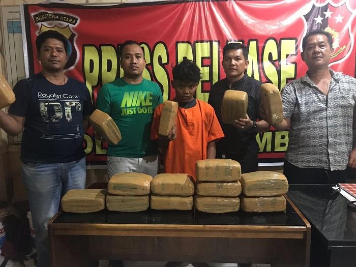 Selundupkan 15 Kg Ganja ke Jambi, Warga Aceh Ini Ditangkap Polisi