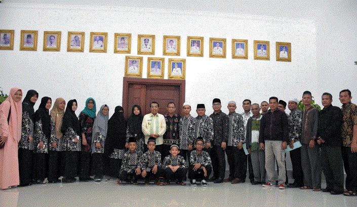 16 Khalifa Deliserdang di Ajang STQ XV Provinsi Sumut Dilepas Wakil Bupati