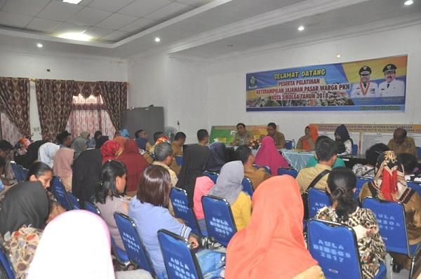 Dinsos Kota Sibolga Beri Pelatihan Keterampilan Jajanan Pasar untuk Warga PKH