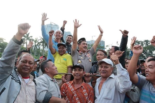 Kapoldasu Baru Gelar Syukuran Bersama 1000 Abang Becak di Lapangan Merdeka