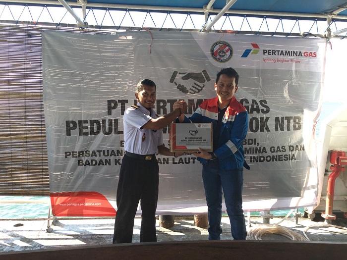 Bakamla RI Angkut Bantuan Untuk Korban Gempa Lombok