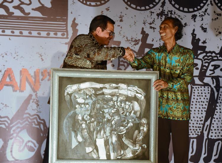 Buka Pameran Lukisan Sri Warso, Seskab Cerita Deg-degannya Siapkan Acara Deklarasi Presiden