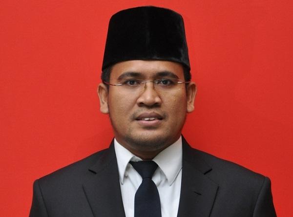 Dinilai Buat Krisuh dan Masalah, Dewan Minta Pj Gubernur Copot Bonar Sirait dari Kepala BPSDM