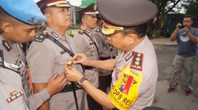 Kapolres Batubara Pimpin Sertijab 2 Kasat, 1 Kabag, dan KBO Lantas 