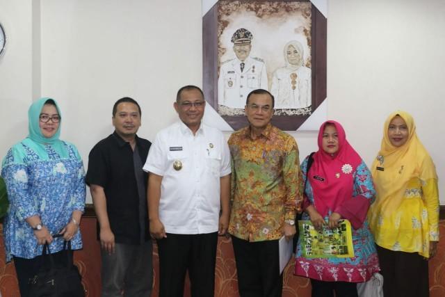 Dua Koperasi Terima Izin Salurkan Gula Rafinasi, Pelaku UKM Diharapkan Dapat Harga Lebih Murah