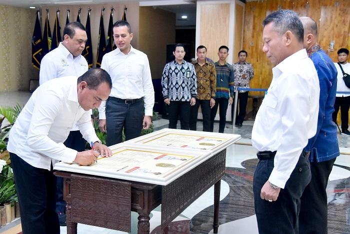 Penandatanganan Perjanjian Kinerja OPD, MenPAN-RB Harapkan Jadi Awal Penguatan SAKIP Pemprov Sumut