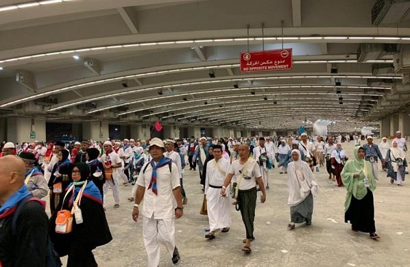 Kemarin Sempat Mati Listrik dan Hujan Lebat, Jemaah Haji Nafar Awal Asal Indonesia Mulai Bergerak ke Makkah