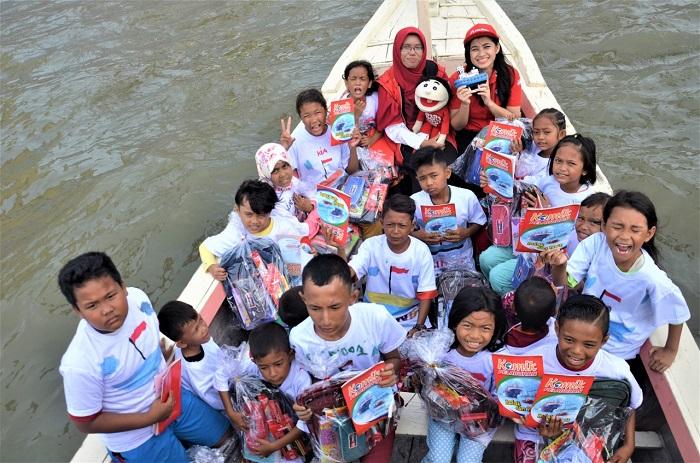 Sambut HUT RI, Pelindo 1 Ajak Anak Kampung Nelayan Belawan Mendongeng