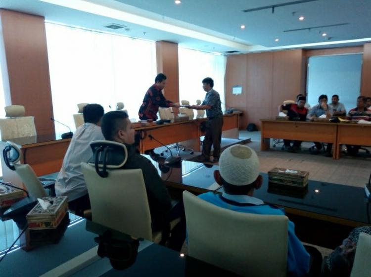 Digusur Pemko, Empat Puluh Eks Pedagang Taman Ahmad Yani Mengadu ke DPRD Sumut