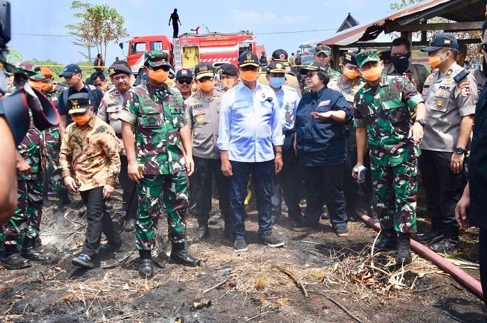 Panglima TNI Tinjau Karhutla di Palangkaraya