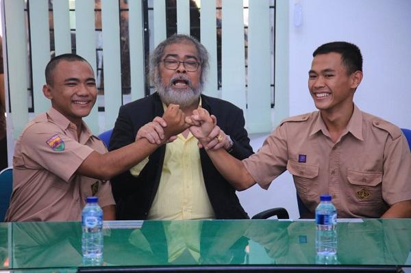 Pertemukan Koko dan Doni yang Viral di Medsos, Arist Merdeka Sirait: Hidup Damai Lebih Indah dari Pada Bermusuhan