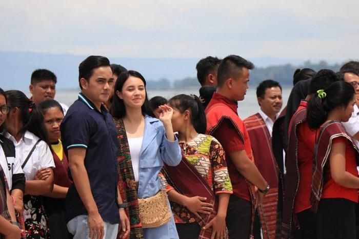 Keindahan Pantai Pasir Putih di Tobasa Jadi Tempat Syuting Film Layar Lebar