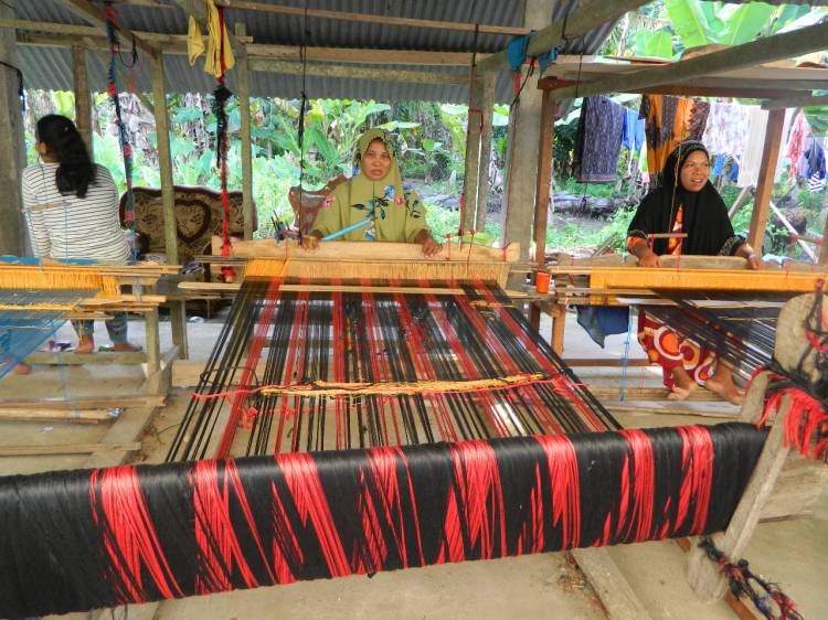 Pelindo 1 Dukung Kemandirian Ekonomi Masyarakat Lewat Program Kemitraan