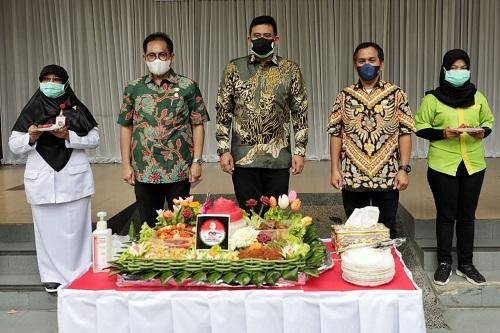 Kado HUT ke-93 RSUD dr Pirngadi dari Bobby, Dua Minggu Direktur Ditarget Perbaiki Layanan yang Kurang Baik