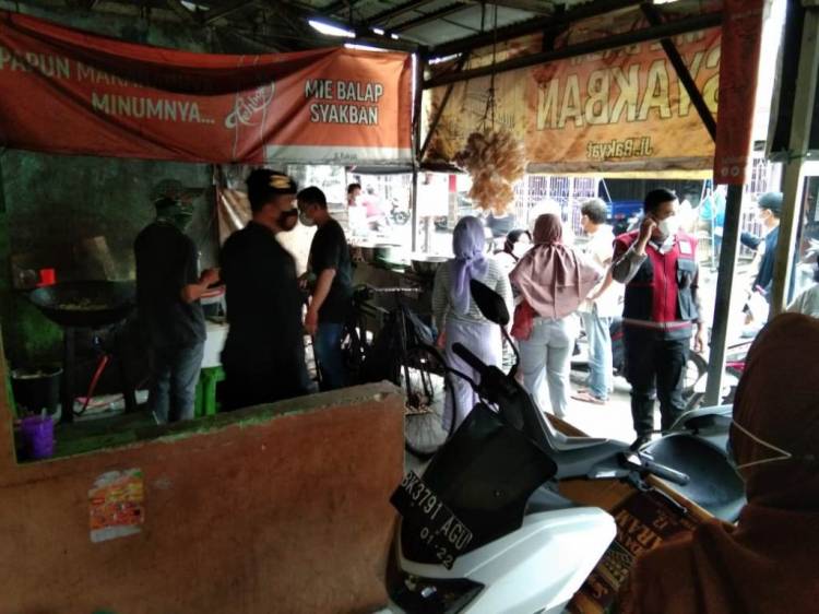  Langgar Prokes, Satgas PPKM Level 4 Polsek Medan Timur Kembali Tutup Tempat Usaha Non Esensial  