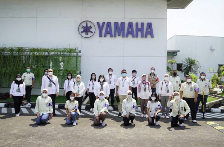 Produsen Pensil dan Alat Musik Lakukan Uji Coba Prokes Saat PPKM