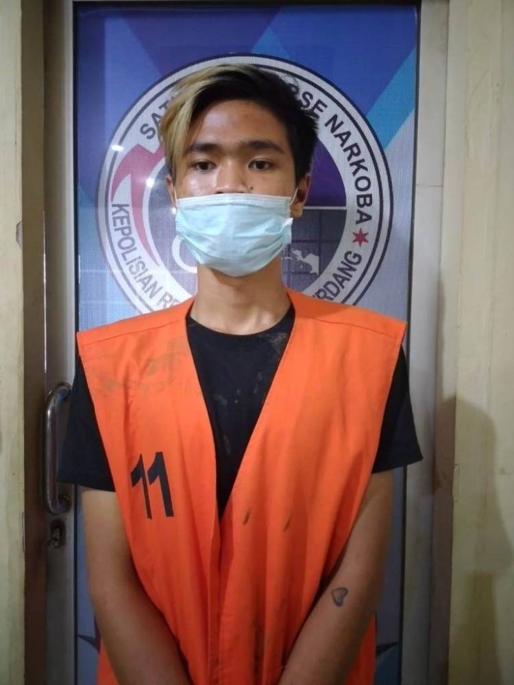 Petugas Pos Penyekatan PPKM Deli Serdang Ringkus Pria Pakai Sabu