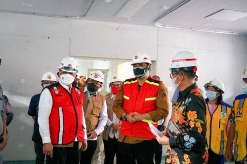 Walikota Medan Tinjau Ruangan Isoman RSUD dr Pirngadi dan Isoter eks Hotel Soechi Medan