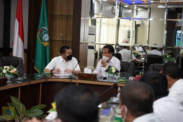 Bupati Franc Minta Pembangunan Gedung Olah Raga Pakpak Bharat Agar Mengadopsi Kearifan Lokal
