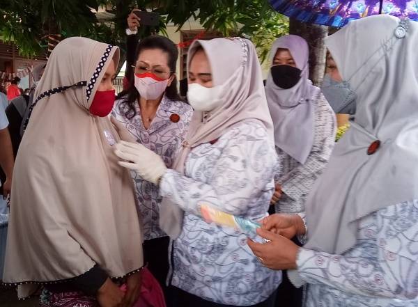 Tiorita Harapkan Perempuan di Langkat Periksa Iva Test di Puskesmas